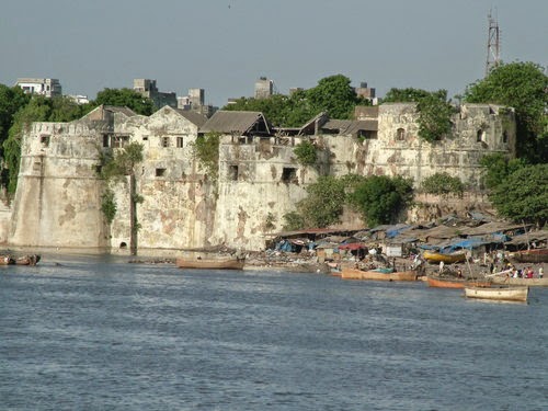 Surat_Castle